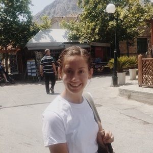 Meet your Posher, Megan